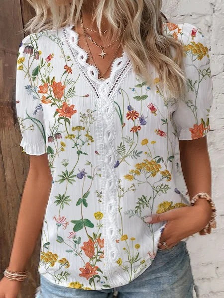 Sunny Bloom | Floral Lace Trim Blouse