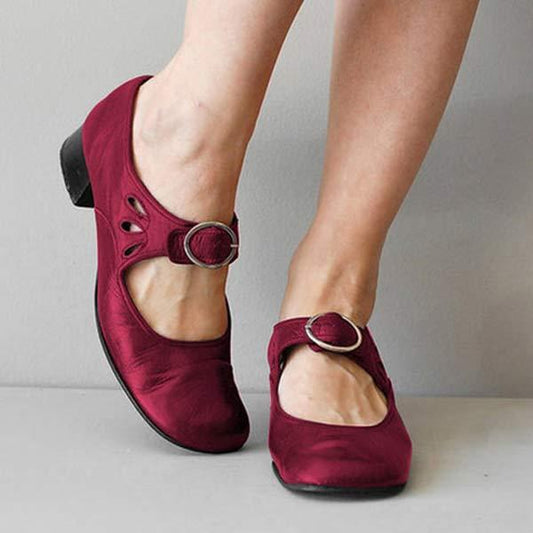 Valencia | Vintage Low Heels